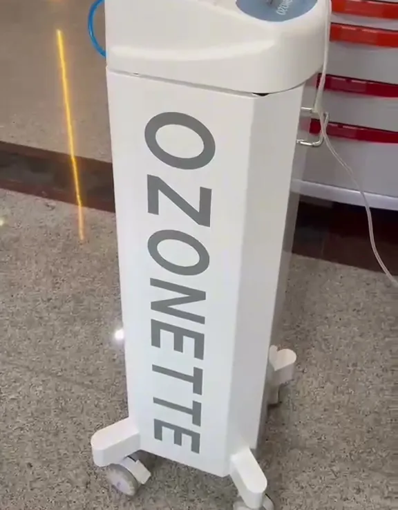 Mesin terapi ozone Ozonette di lorong klinik